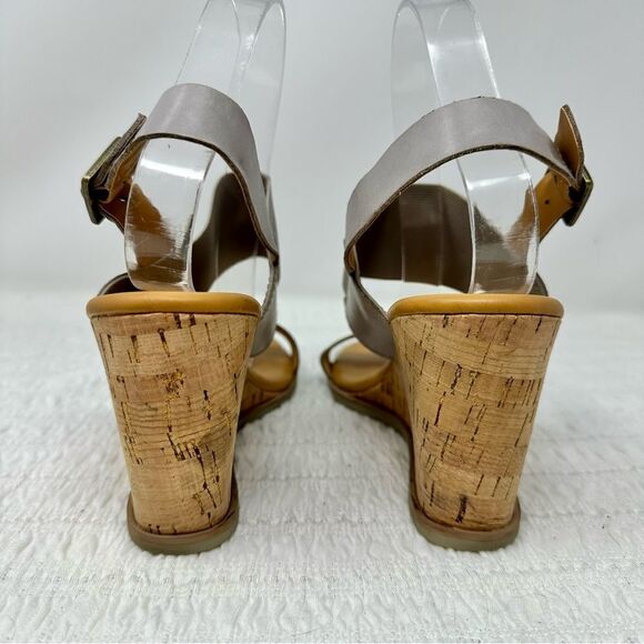 Korks Wedge Sandals- Size 10 - Picture 6 of 15